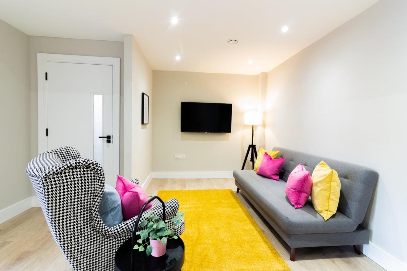 Guestready - Encantando O Apartamento 2Br No Newmarket Hall Дублин Экстерьер фото