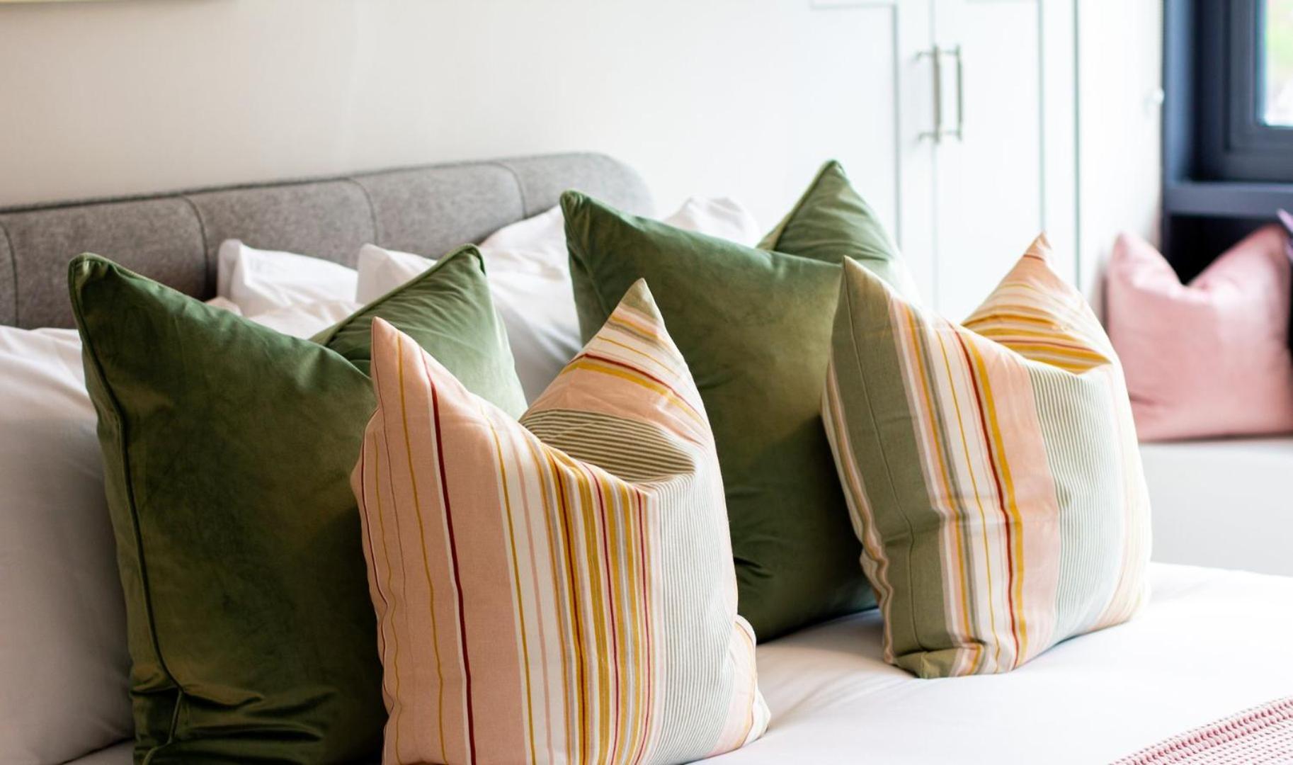 Guestready - Encantando O Apartamento 2Br No Newmarket Hall Дублин Экстерьер фото